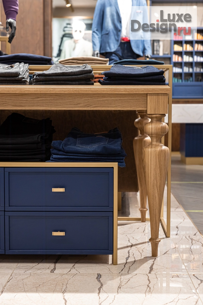 Дизайн интерьера бутика "Салон мужской одежды "Number 5"" (фото 8)